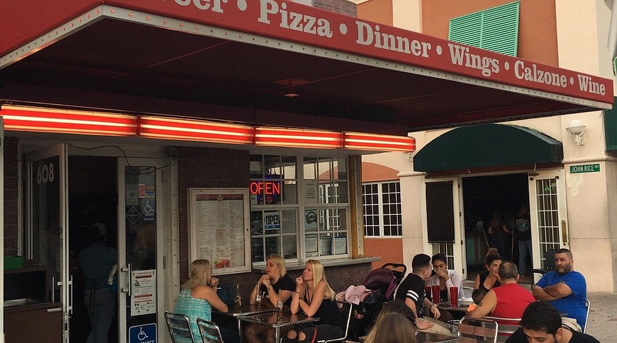 Downtown Pizza in Lake Worth Beach, Florida